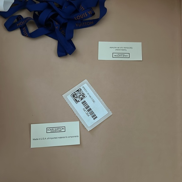 Purchased this bag in 2020 and haven’t really used it. Have receipts & dust bag - Picture 6 of 6